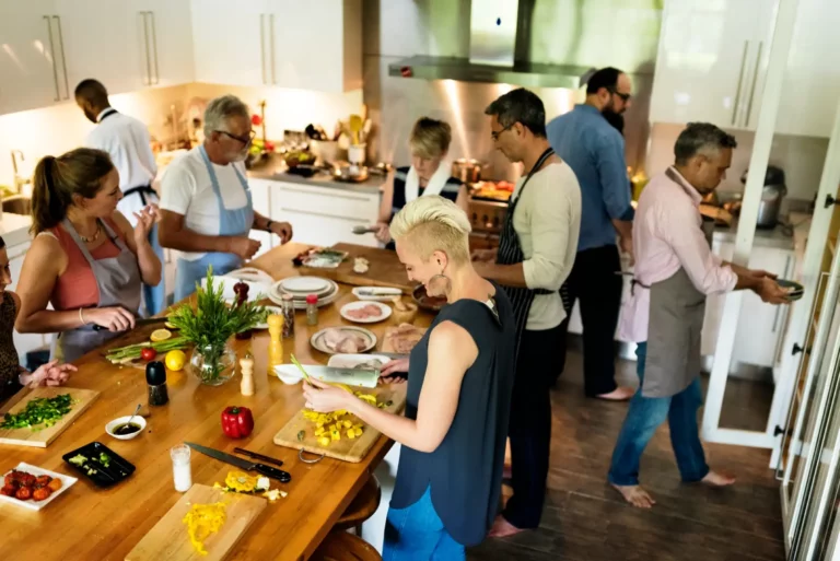 La cocina es una mesa con 4 patas: Cultura, Entorno, Innovación y Tradición.