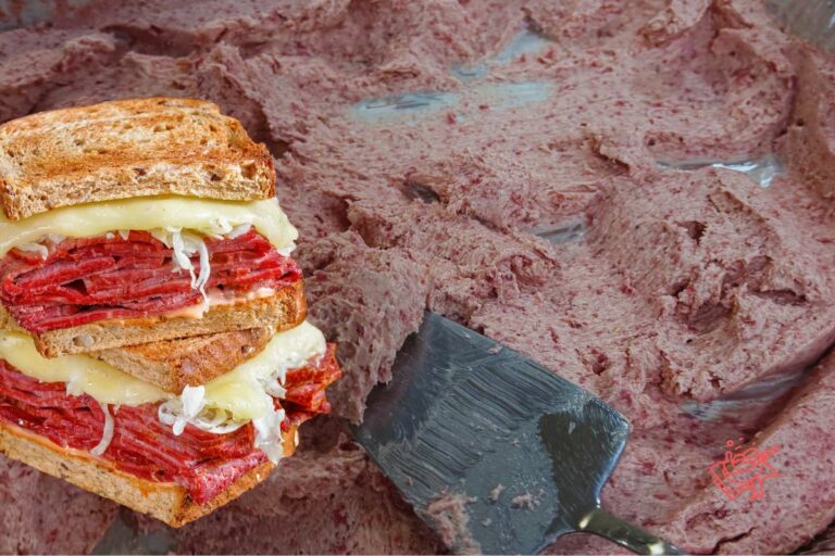Sándwich de salchichón untable